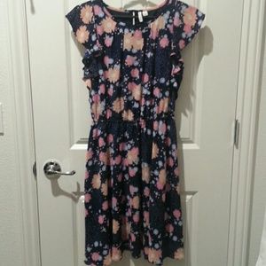 Elle Flutter sleeve dress